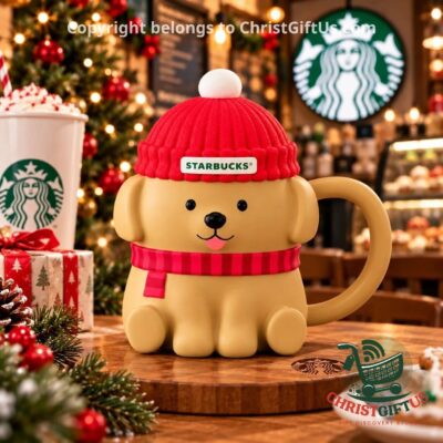 Golden puppy holiday mug with red beanie lid on a café table